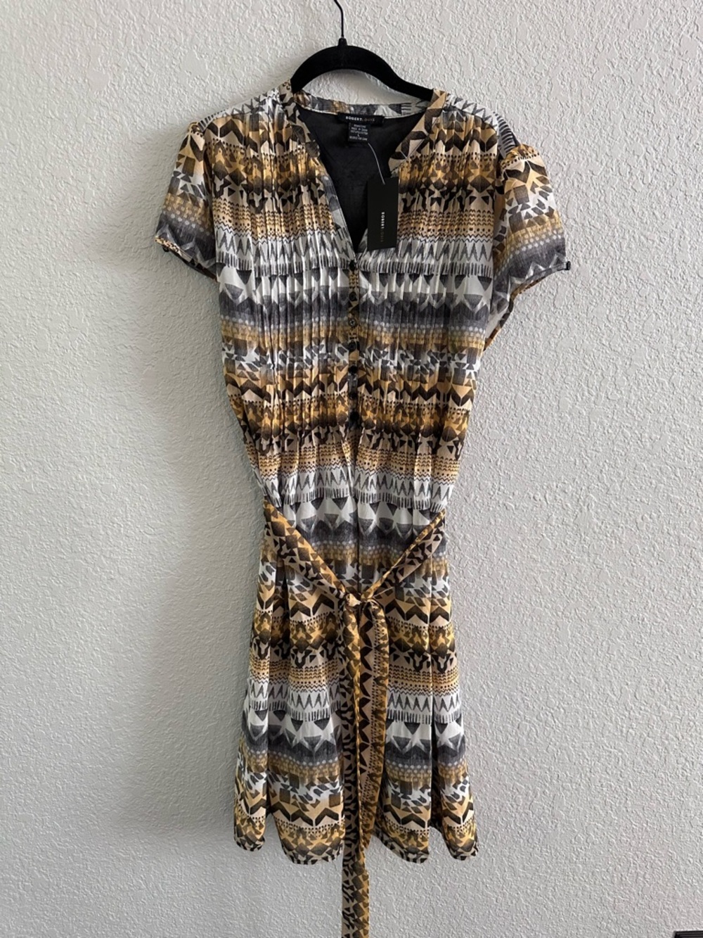 Robert Louis Short-Sleeve Tie-Waist Printed‎ Mini Dress — Yellow, Gray & White